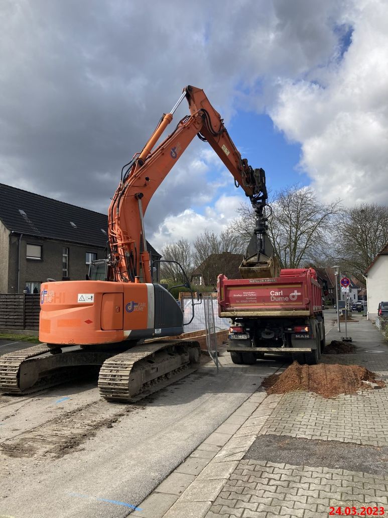 Meerstraße Bagger im Einsatz