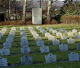 Gräber Bild mehrer Gräber